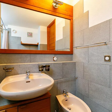 דירה Residenza Chesa Margun 34-2 By Interhome סורליי